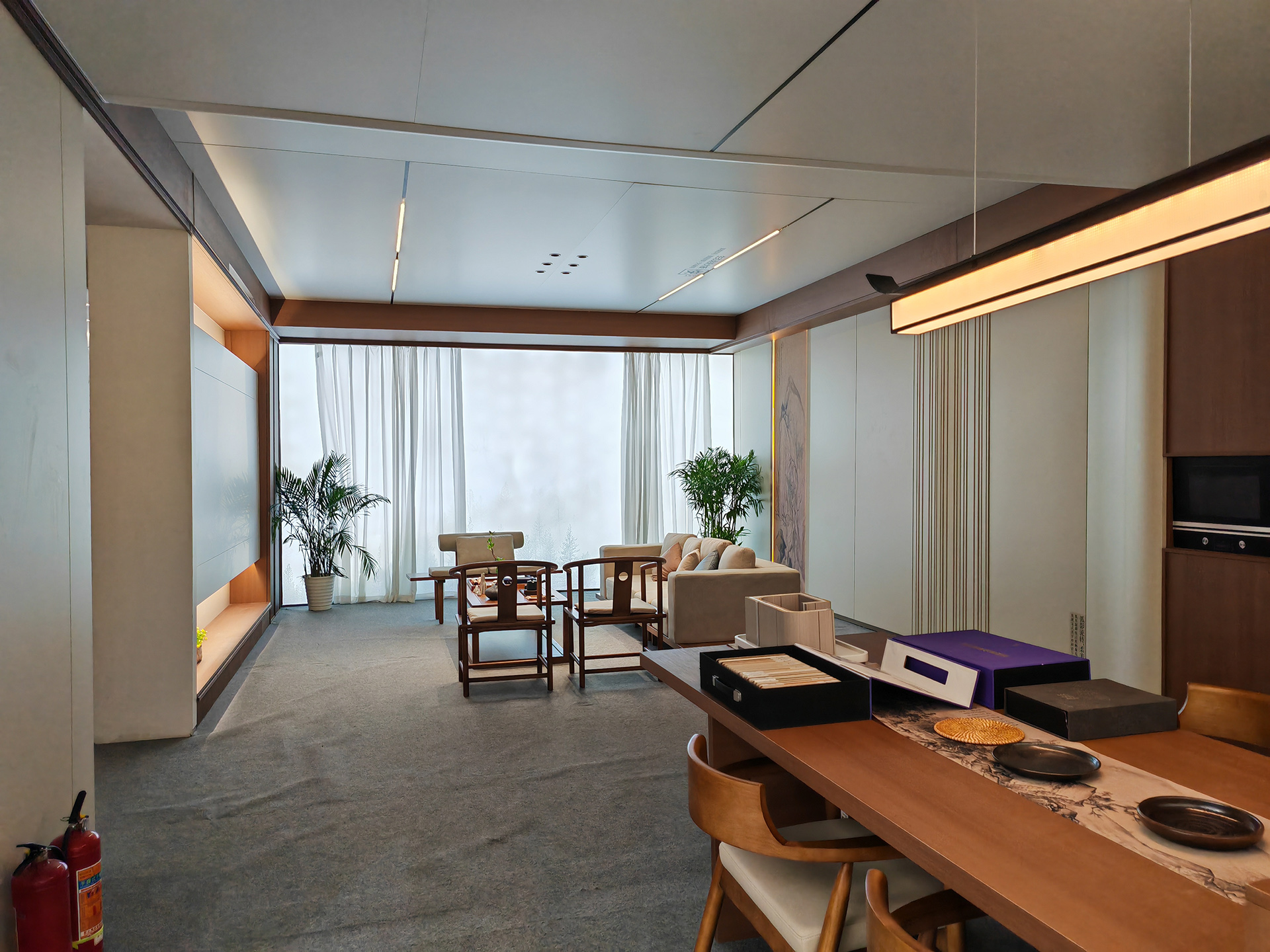 宋氏美學(xué)頂墻門(mén)柜 套系化才是真正的高級(jí)感